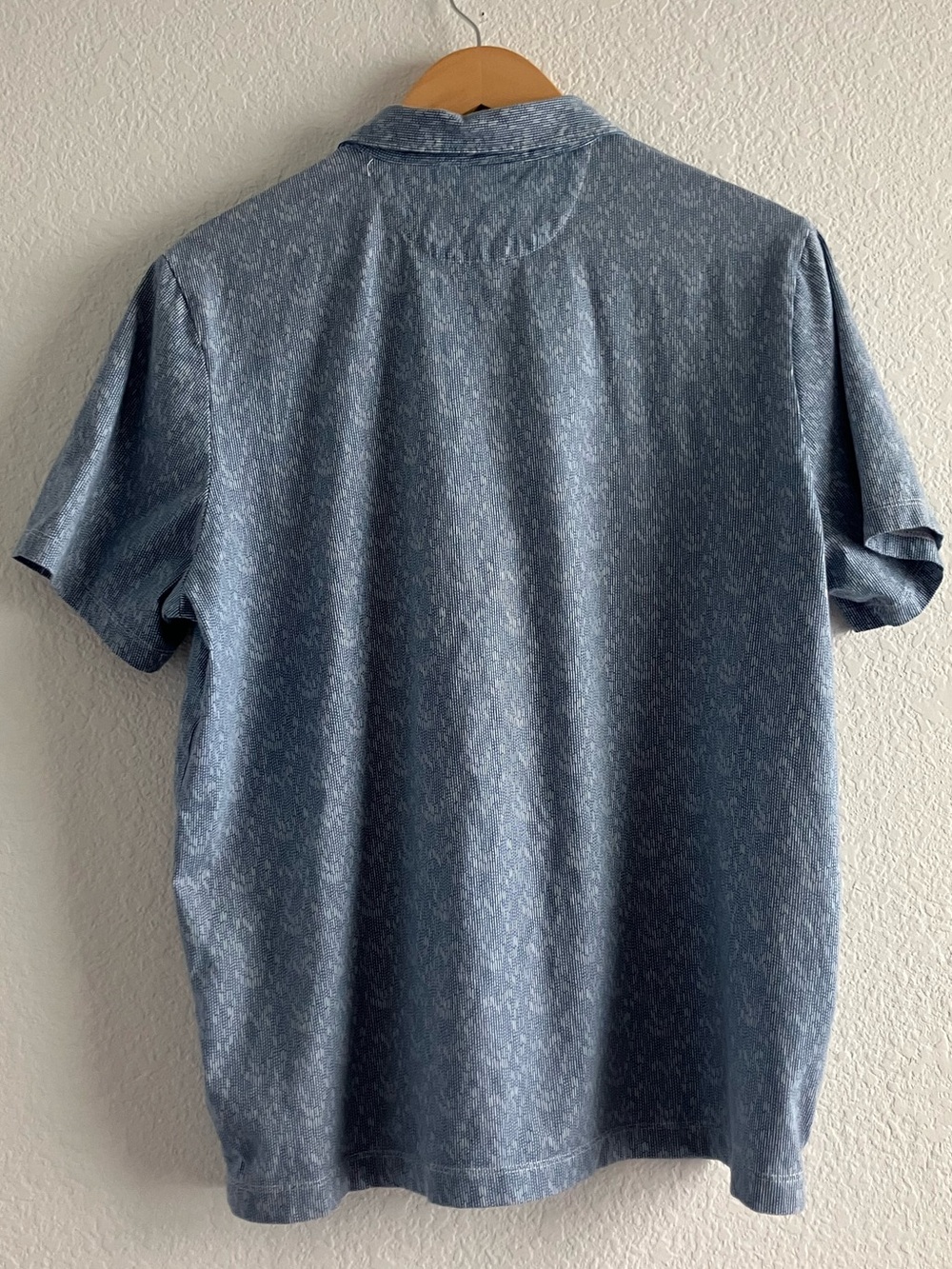 Men's Patterned Polo - Picture 3 of 6